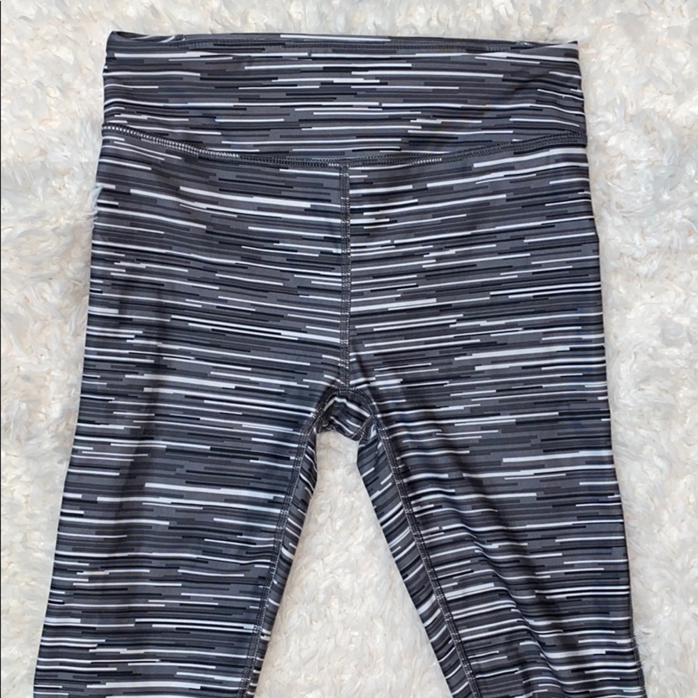 Under Armour Leggings - Picture 4 of 8